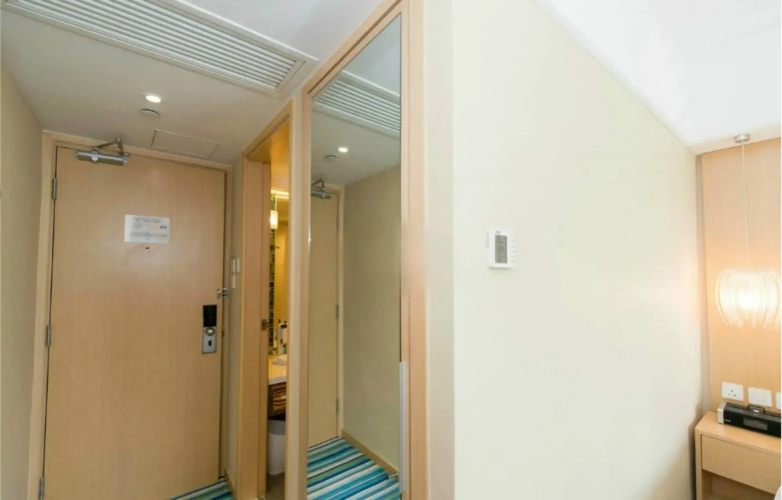 Panda Hotel