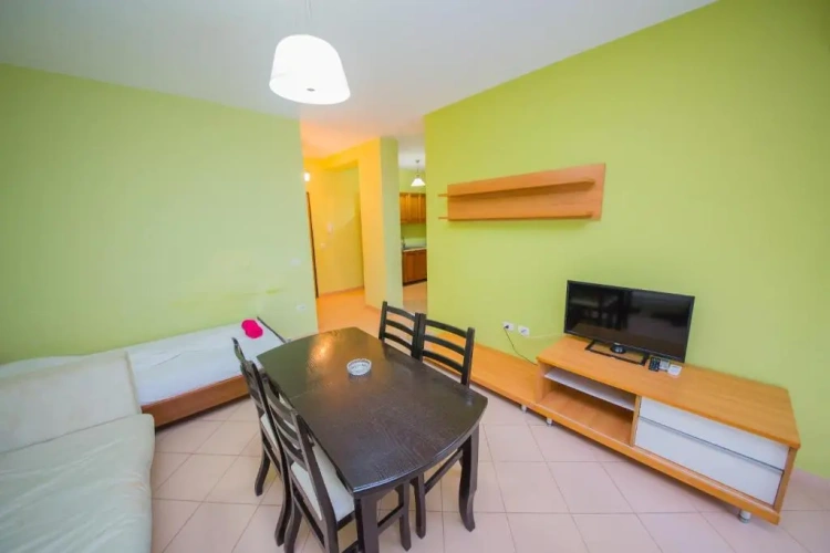 1 Bedroom Apartment with balcony