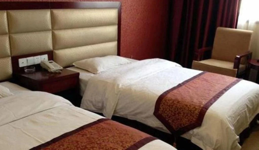 Cailong Express Inn