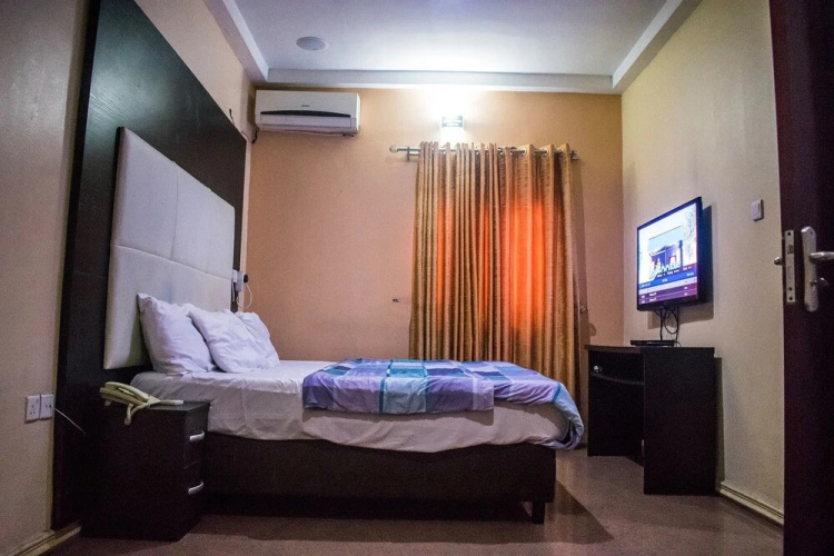 Aeroville Apartments
