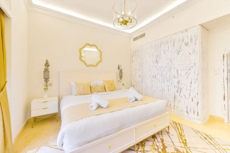 Deluxe Apartment