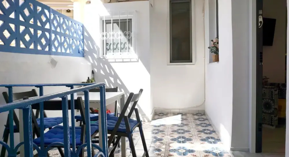 Lux Central Apt in Athens