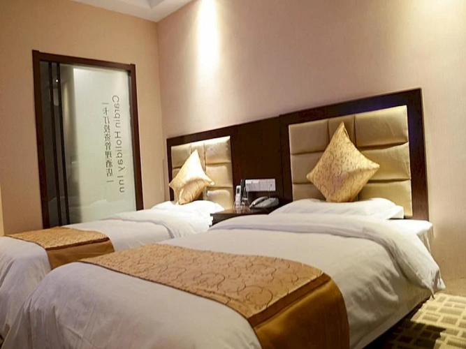 Cardin Holiday Hotel