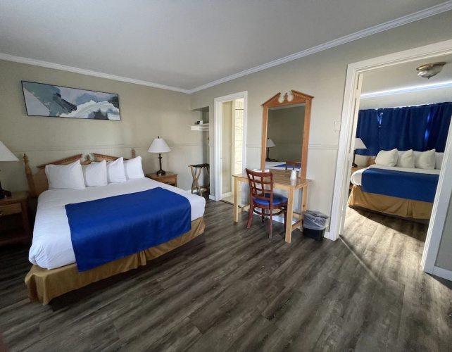 Omeo Suites Glass Beach