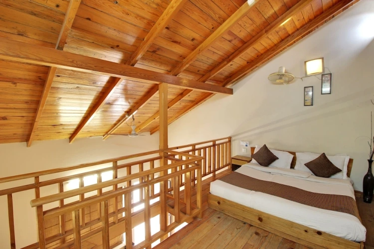 Standard Duplex room