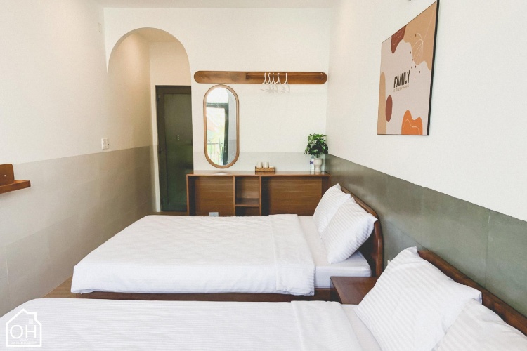 Deluxe Family room with balcony