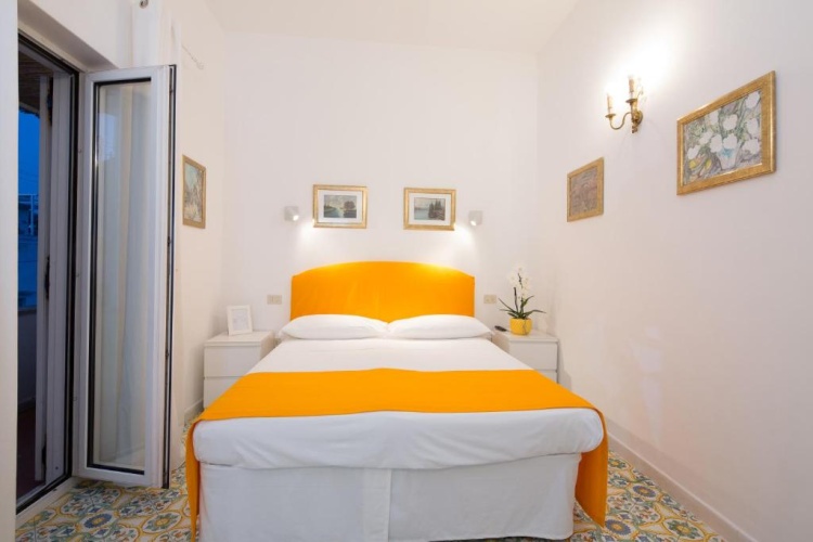 Standard Double room with balcony
