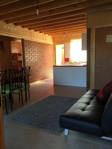 2 Bedrooms Cottage