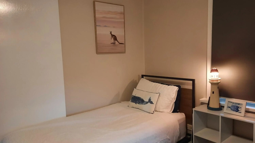 Captains on-the-seafront - 4 br stunning sea views