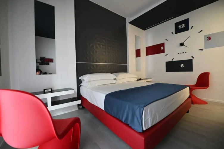 Comfort room with balcony