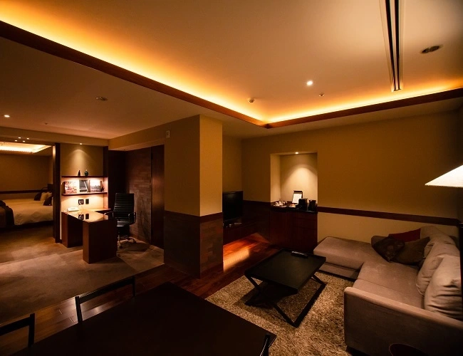 Double Suite