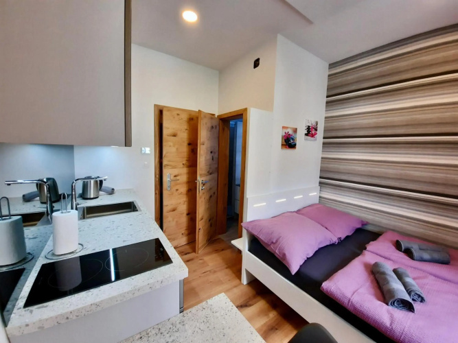 Apartment Silver