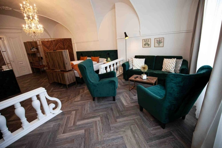 1 Bedroom Junior Suite with balcony and with city view