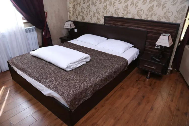 Elite Hotel