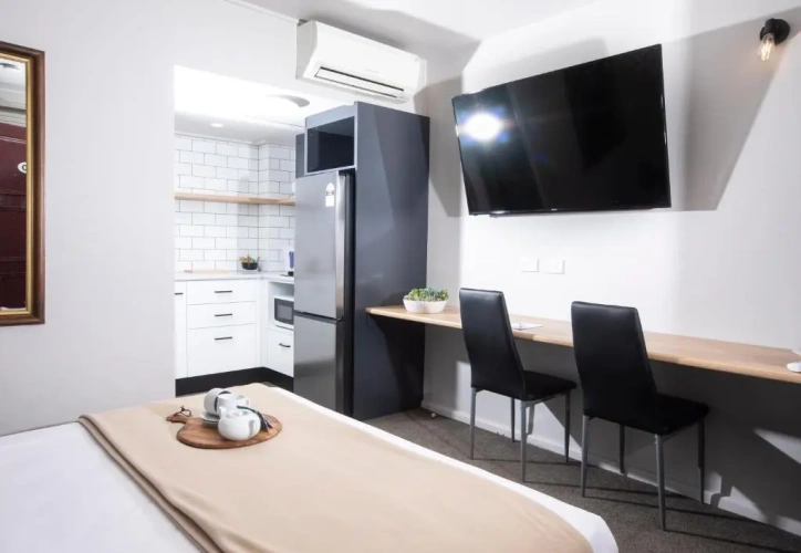 Double Suite