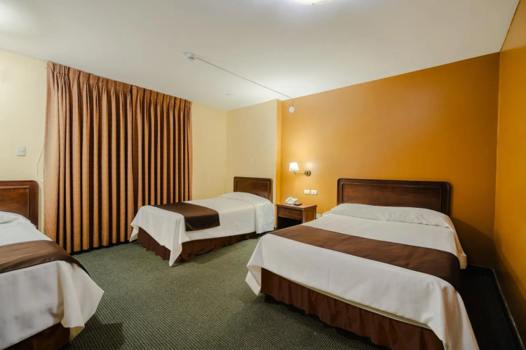 Cesar's Hotel La Merced