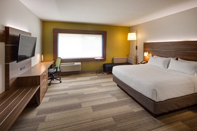 Holiday Inn Express & Suites Terrace photo 7
