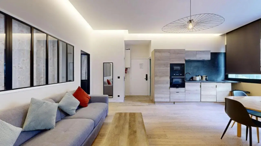 188-Suite Eight