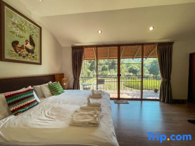 Standard Double room with balcony