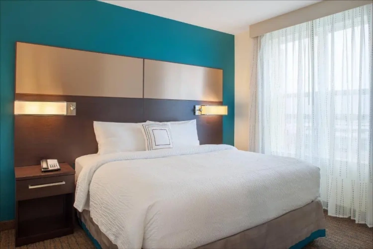 2 Bedrooms Double Suite