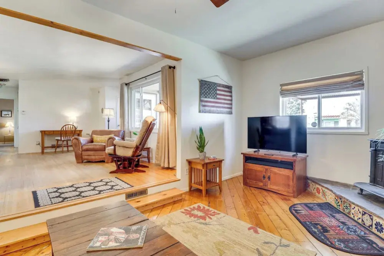Easy Uptown Access! Charming ABQ Home w/ Yard
