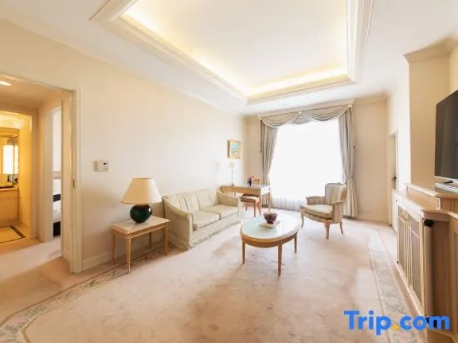 Twin Suite with mountain view