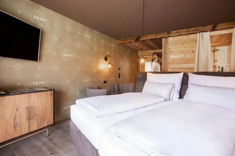 Standard Double room with balcony