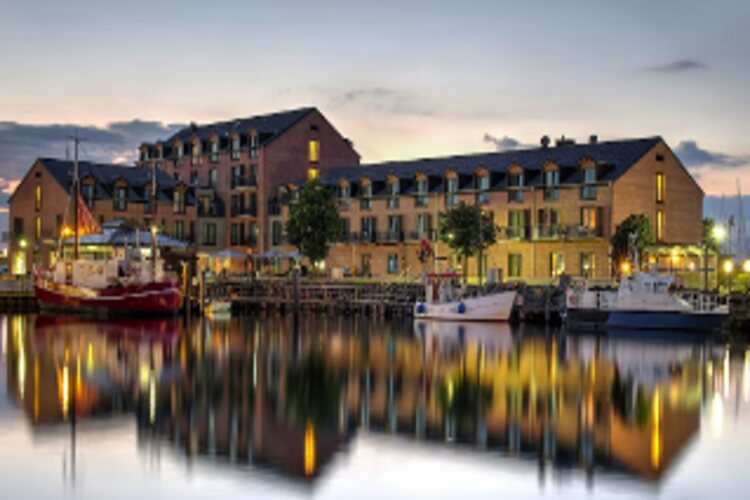 Hafenhotel Meereszeiten Over view