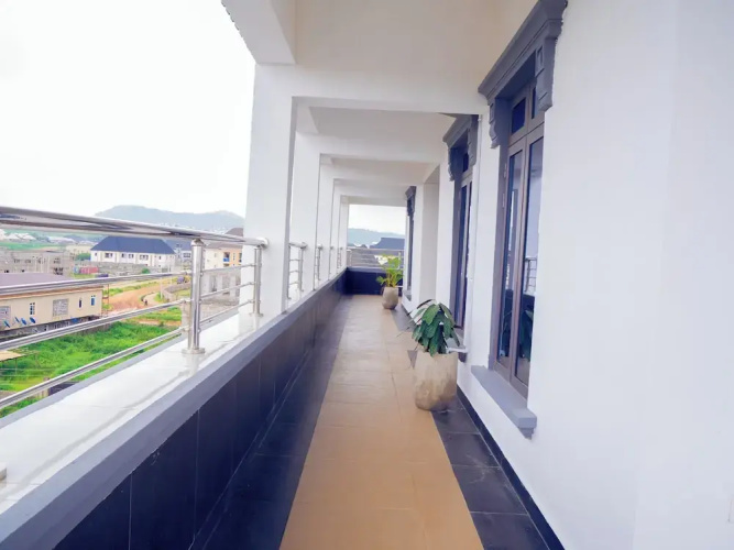 X Best Apartments