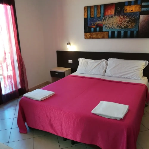 Standard Triple room with balcony