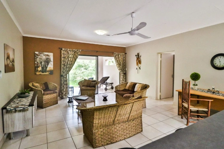 2 Bedrooms Villa