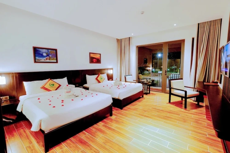 Standard Family room with balcony and with garden view