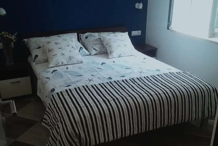 Apartment Split