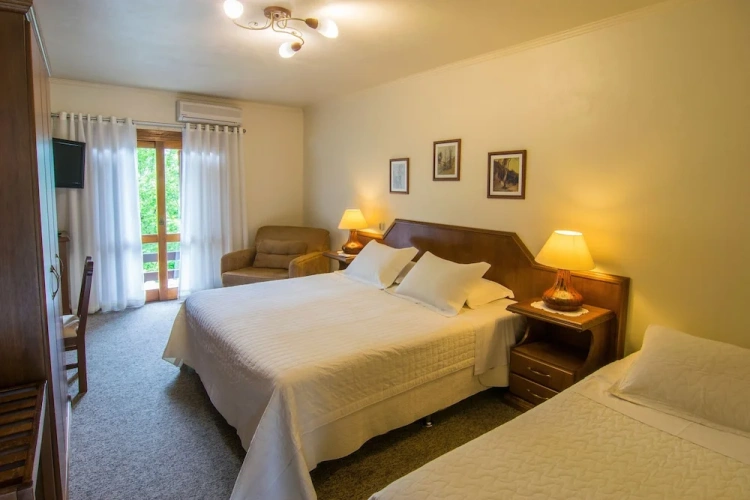 Deluxe Triple room