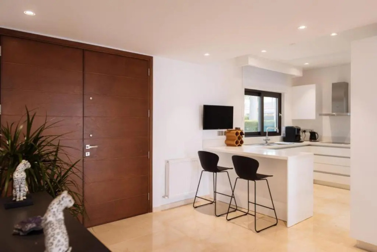 Villa 323 St Georges Complex