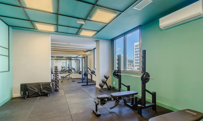 Complete and Modern Accommodations in a Building With gym - MCP