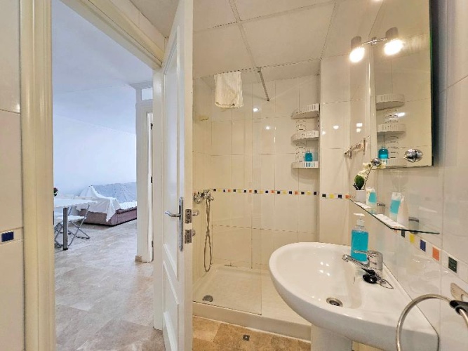 Deluxe Triple room with balcony