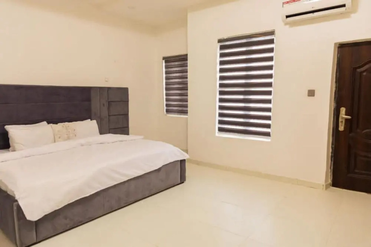 Immaculate 4-bed Apartment in Lekki