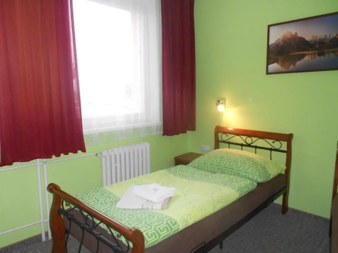 Standard Single room
