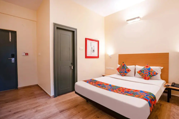 FabHotel Royal Sterling