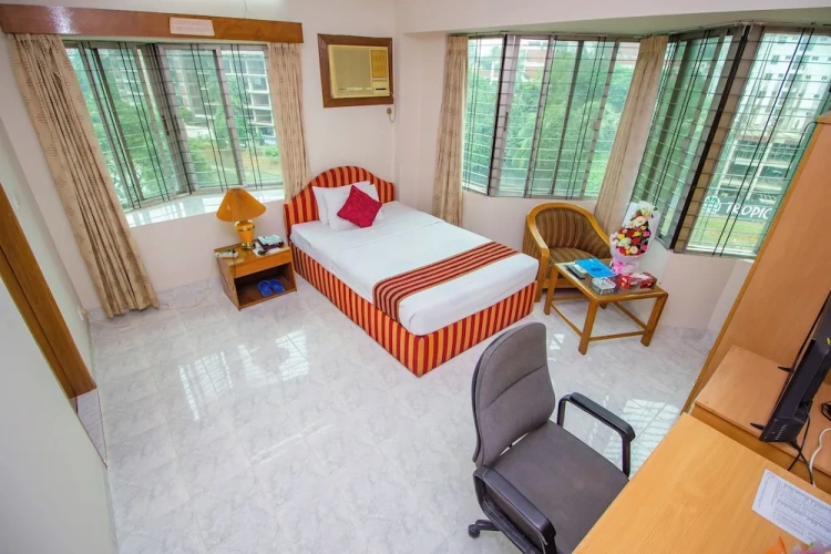 Deluxe Single room with lake view