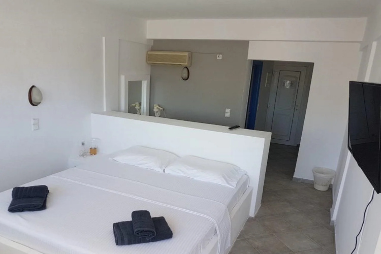 Lagada Beach Hotel