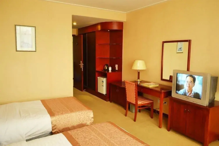 Red Cross Hotel