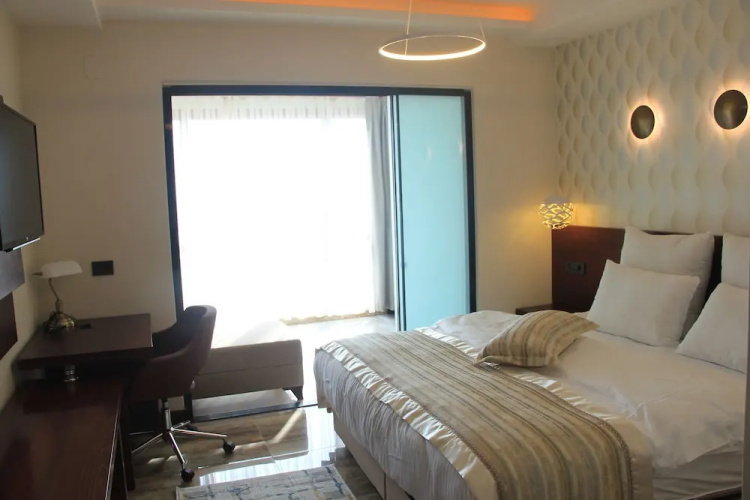 E&N Butik Hotel