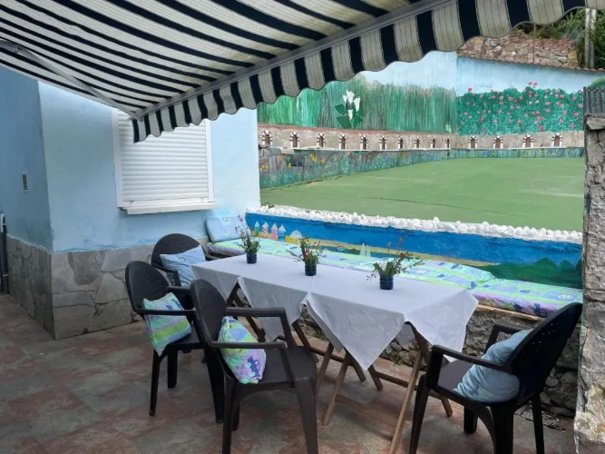 3 Bedrooms Villa