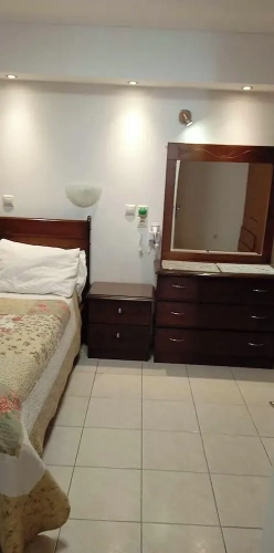 3 Bedrooms Classic Apartment