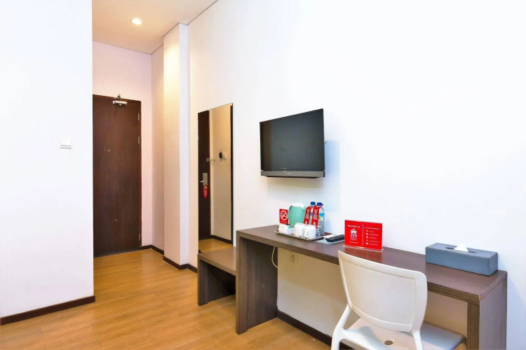Hotel Catur Warga