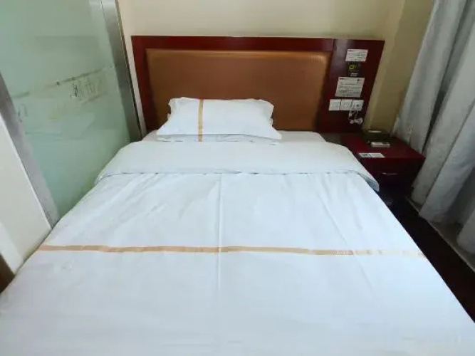 Sea Star Hotel