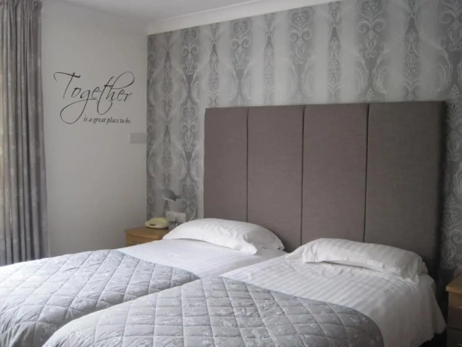 Classic Twin room