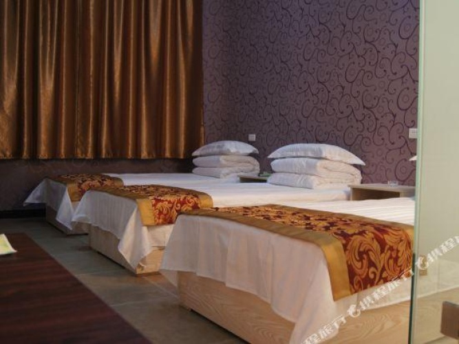 3 Bedrooms Double Suite